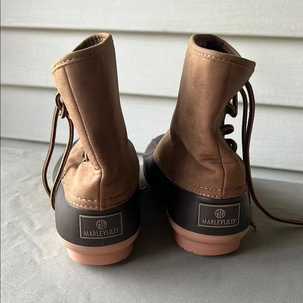 Women's Brown & Tan Winter Boots